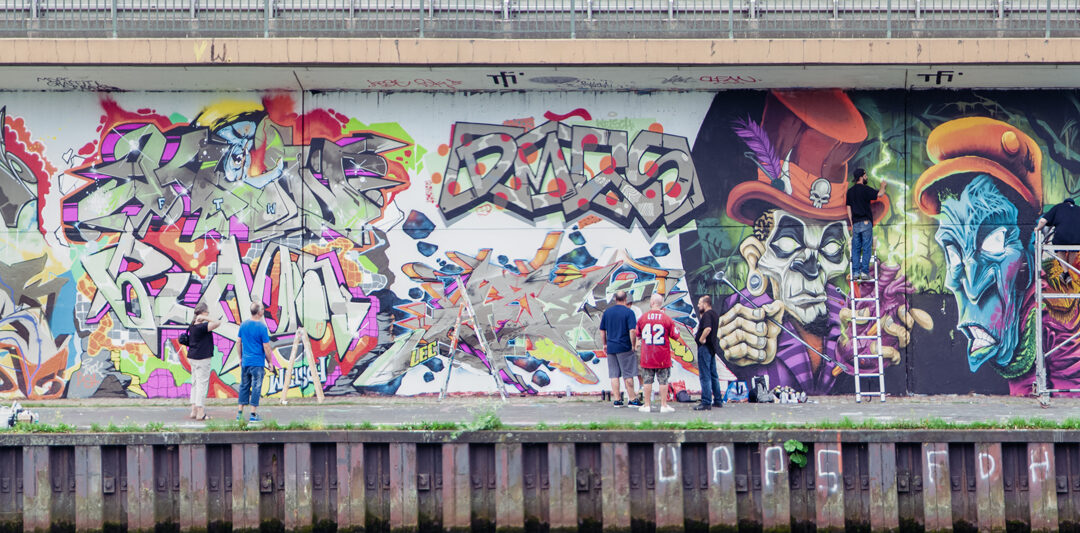 Urban Layers I – Live Walls
